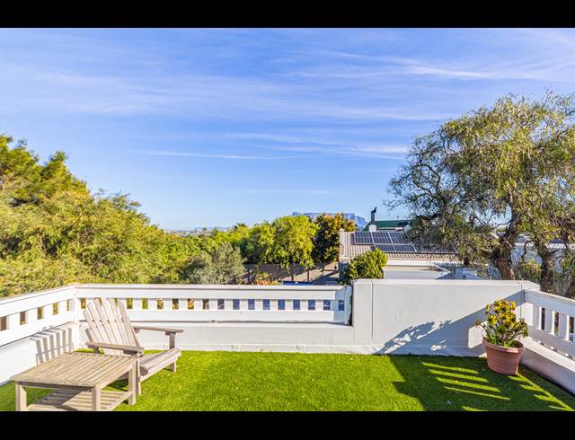 4 BEDROOM HOUSE FOR SALE IN FLAMINGO VLEI